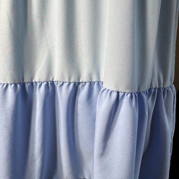 - Blue and White Tiered Babydoll Dress size medium - Picture 3 of 9